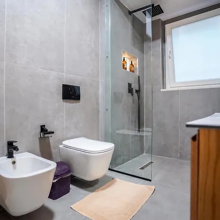 Enjoy Cozy 2br - Center